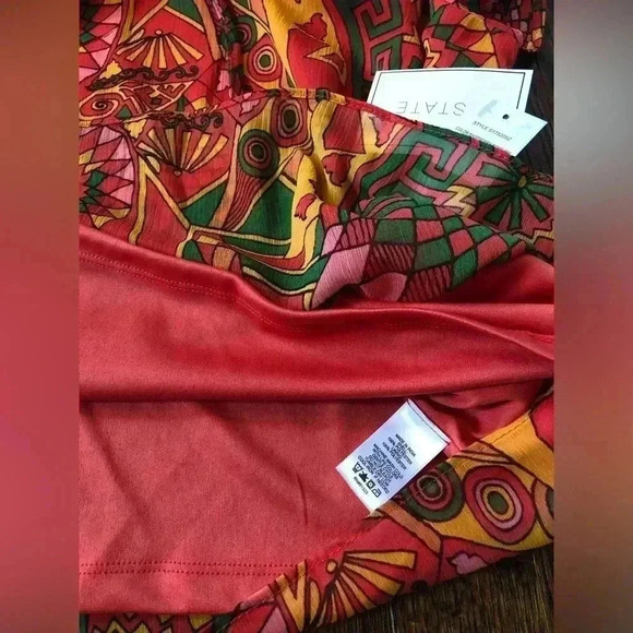 1.State Women’s L Tie Neck Short Flutter Sleeve Blouse in Raspberry Rose - NWT!! - Picture 6 of 12